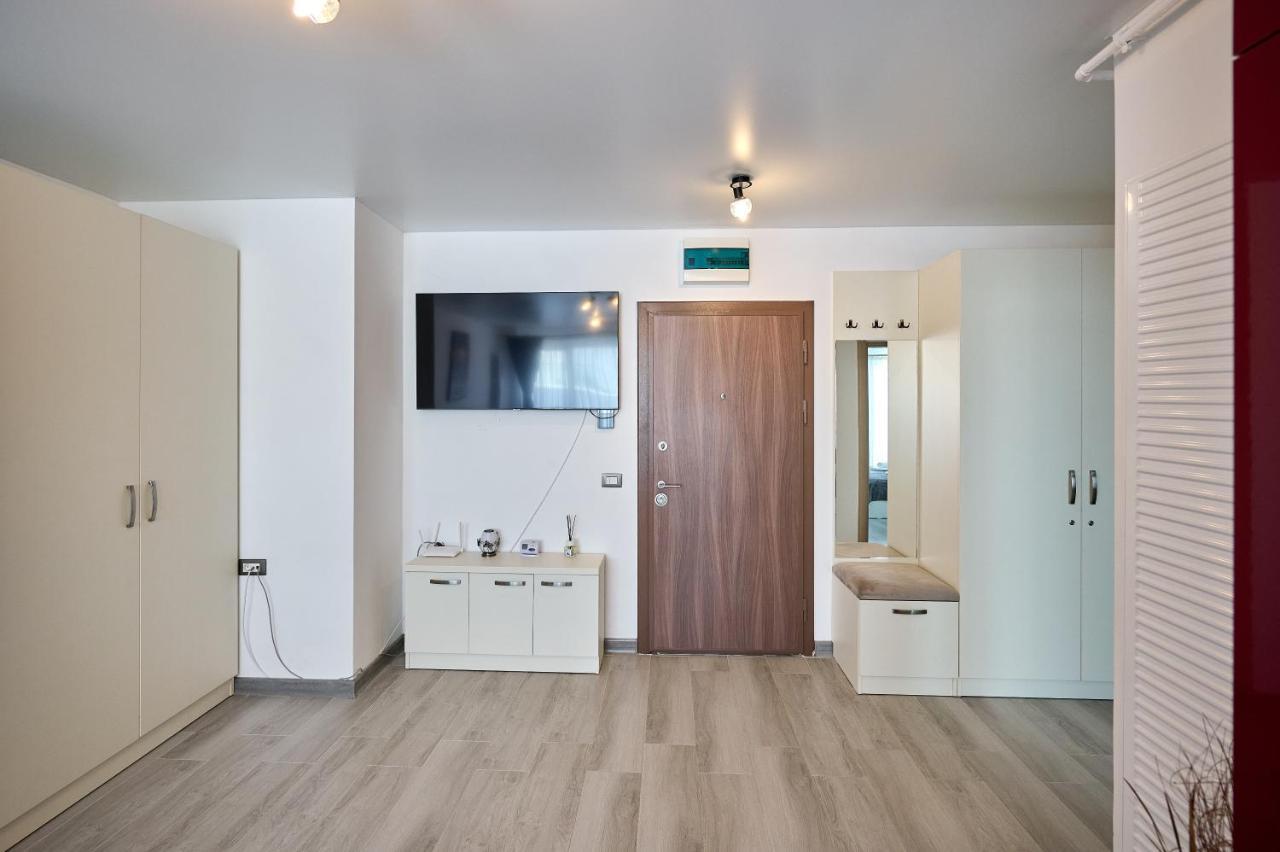 Ferienwohnung Palmas - Pool By N10 Năvodari Exterior foto